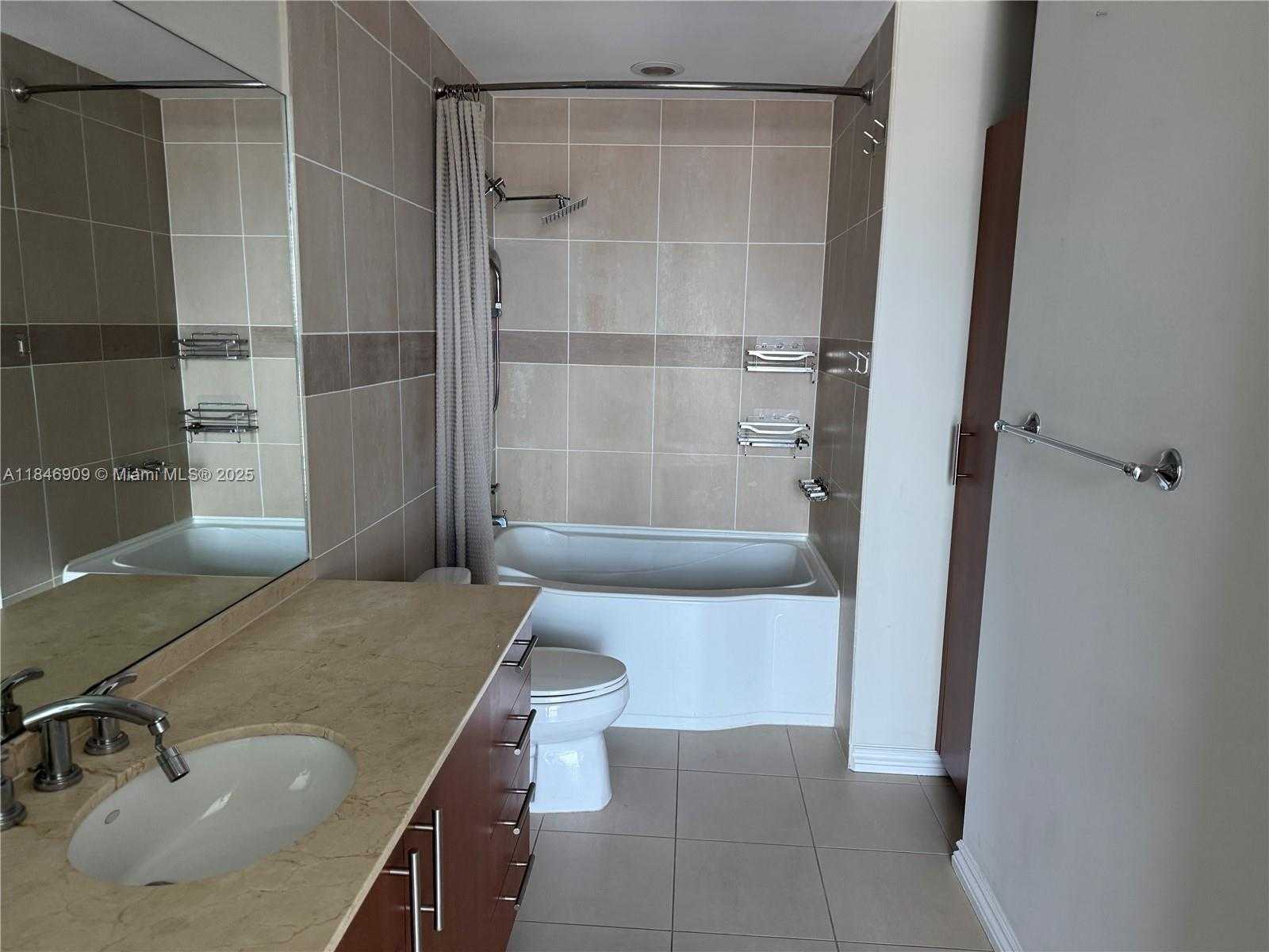 Small Image of 1945 SOUTH OCEAN DR #2311, Hallandale Beach Number 8