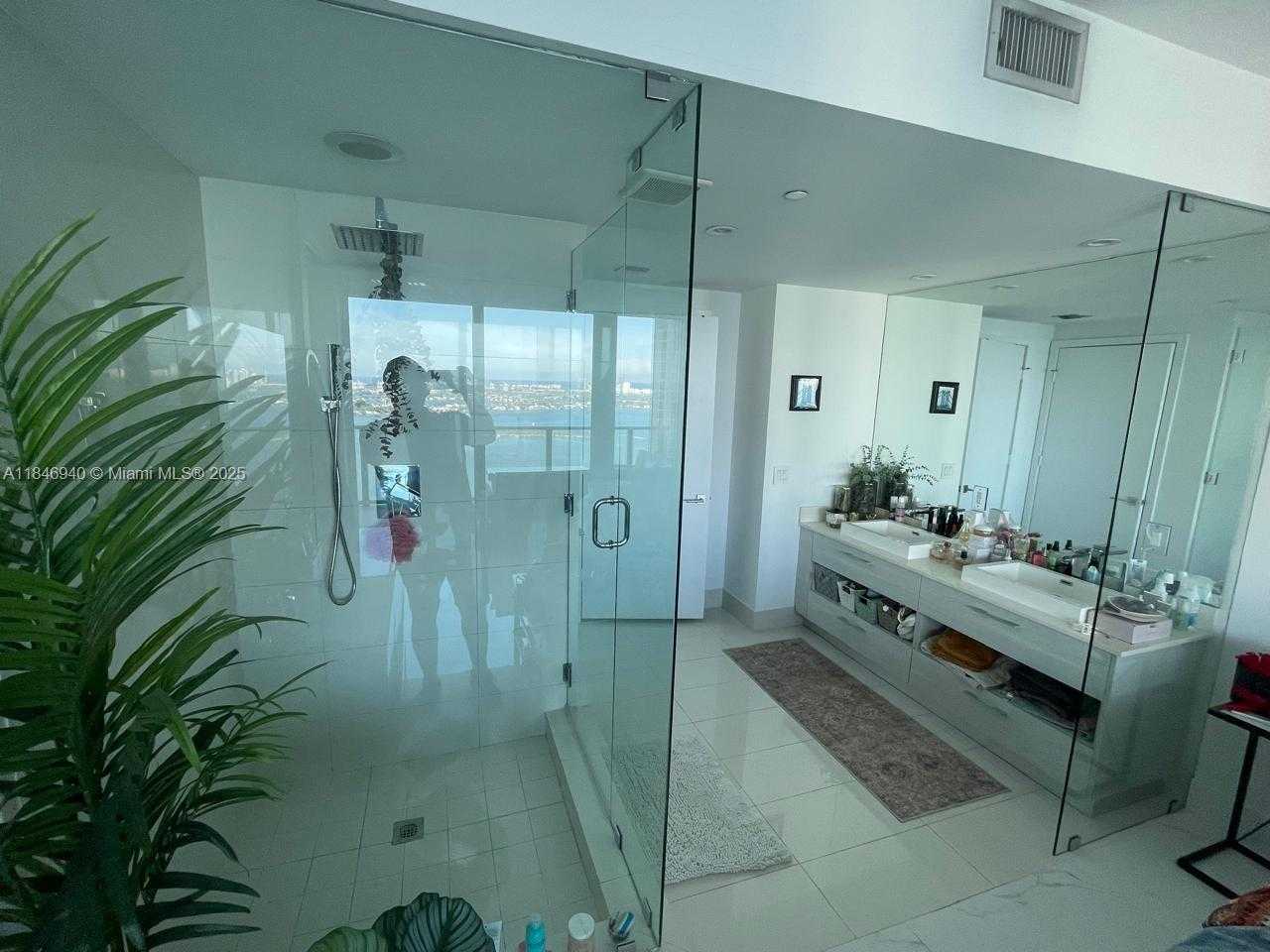 Small Image of 650 NORTH EAST 32ND ST #4406, Miami Number 14