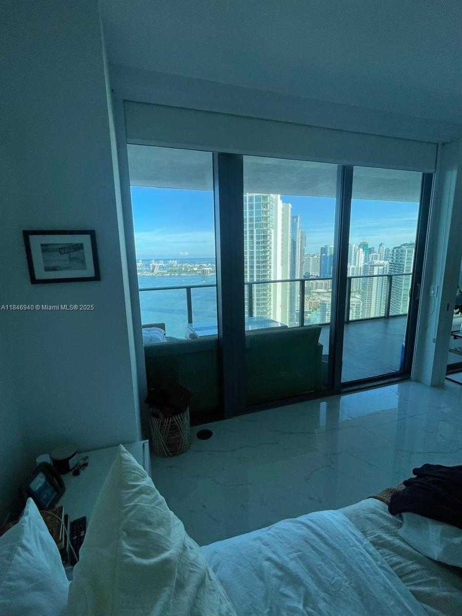 Small Image of 650 NORTH EAST 32ND ST #4406, Miami Number 16
