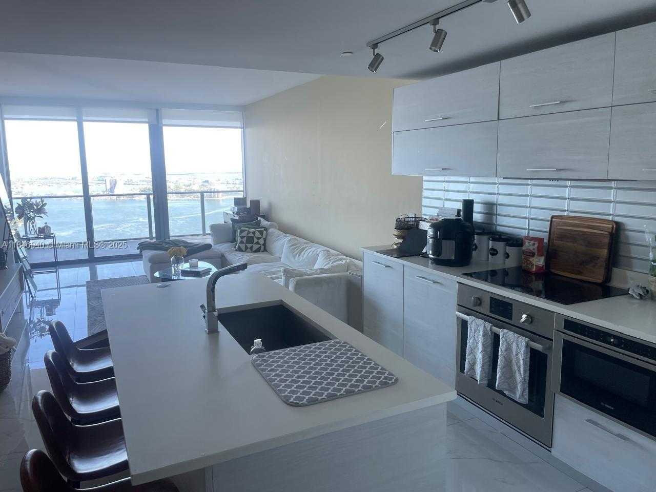 Small Image of 650 NORTH EAST 32ND ST #4406, Miami Number 8