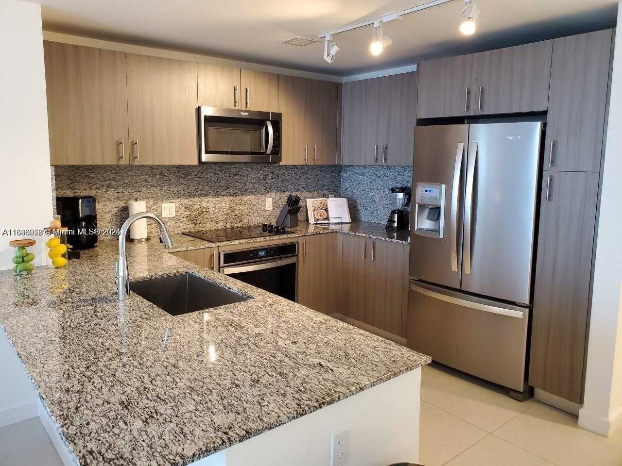 Small Image of 5350 NORTH WEST 84TH AVE #1701, Doral Number 14