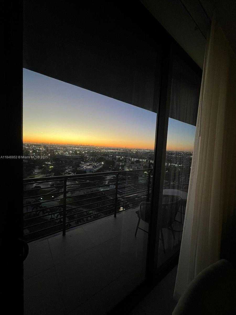 Small Image of 5350 NORTH WEST 84TH AVE #1701, Doral Number 22