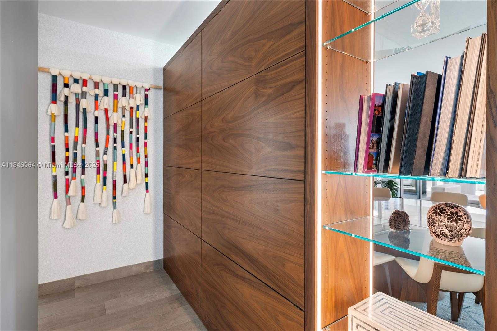 Small Image of 2127 BRICKELL AVE #1005, Miami Number 21