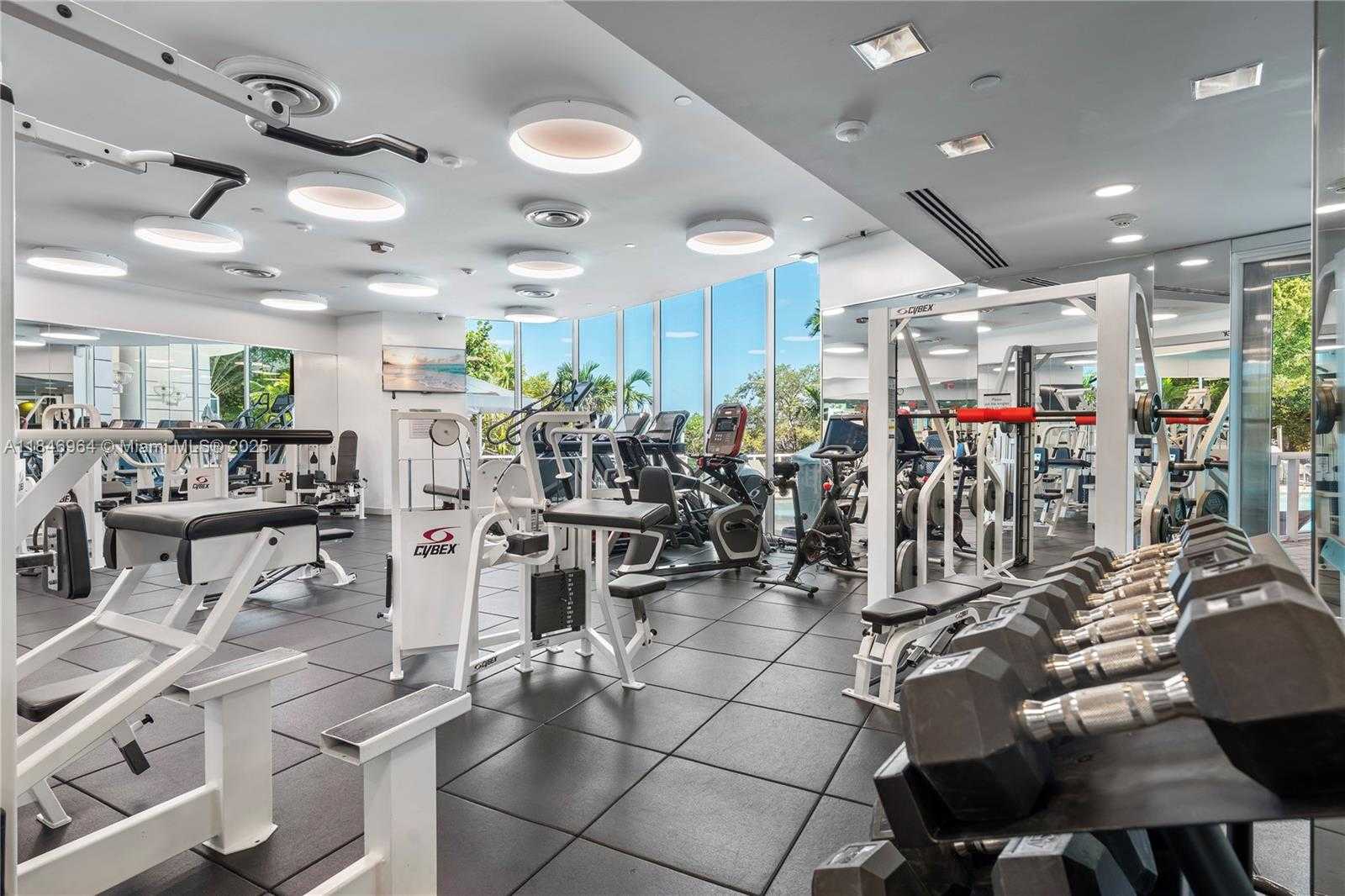 Small Image of 2127 BRICKELL AVE #1005, Miami Number 22