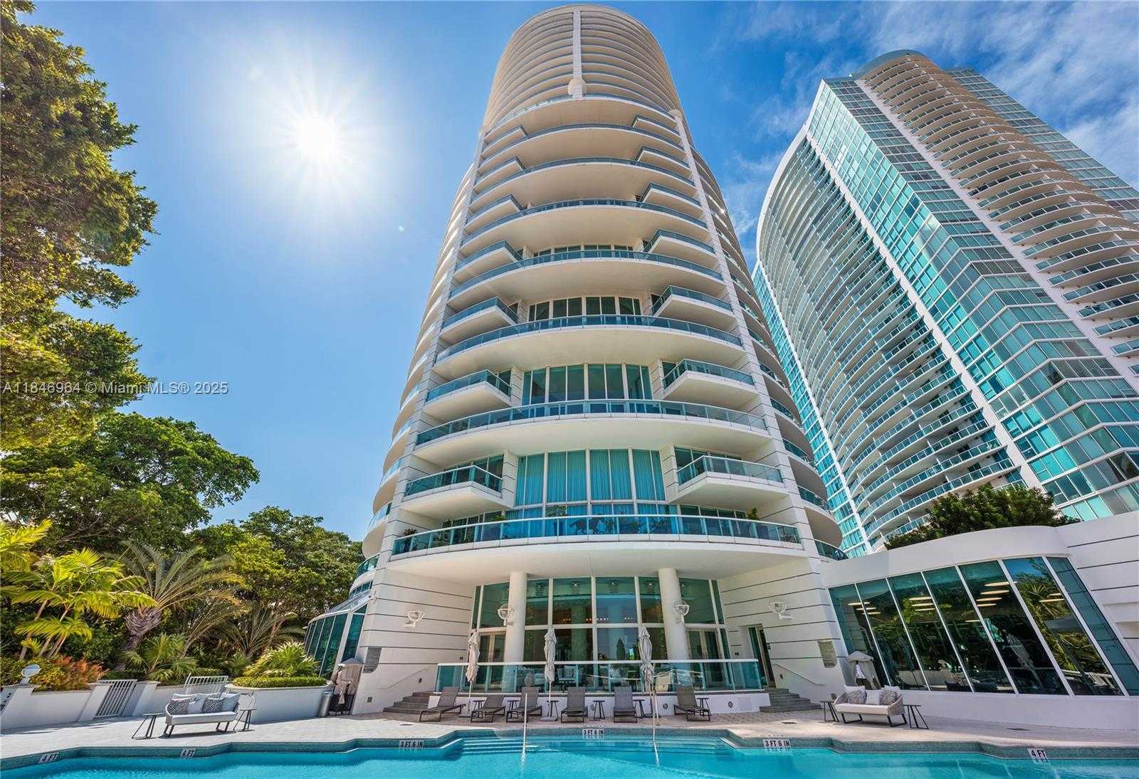 Small Image of 2127 BRICKELL AVE #1005, Miami Number 25