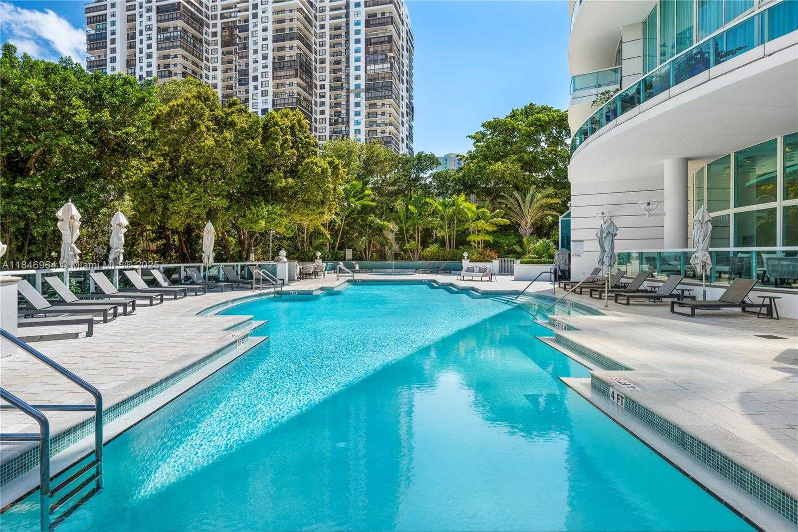 Small Image of 2127 BRICKELL AVE #1005, Miami Number 26
