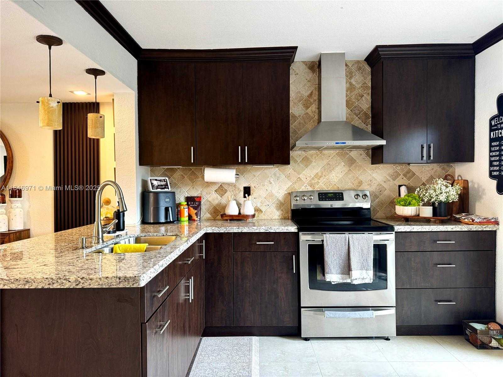 Small Image of 541 NORTH WEST 82ND CT #371, Miami Number 10