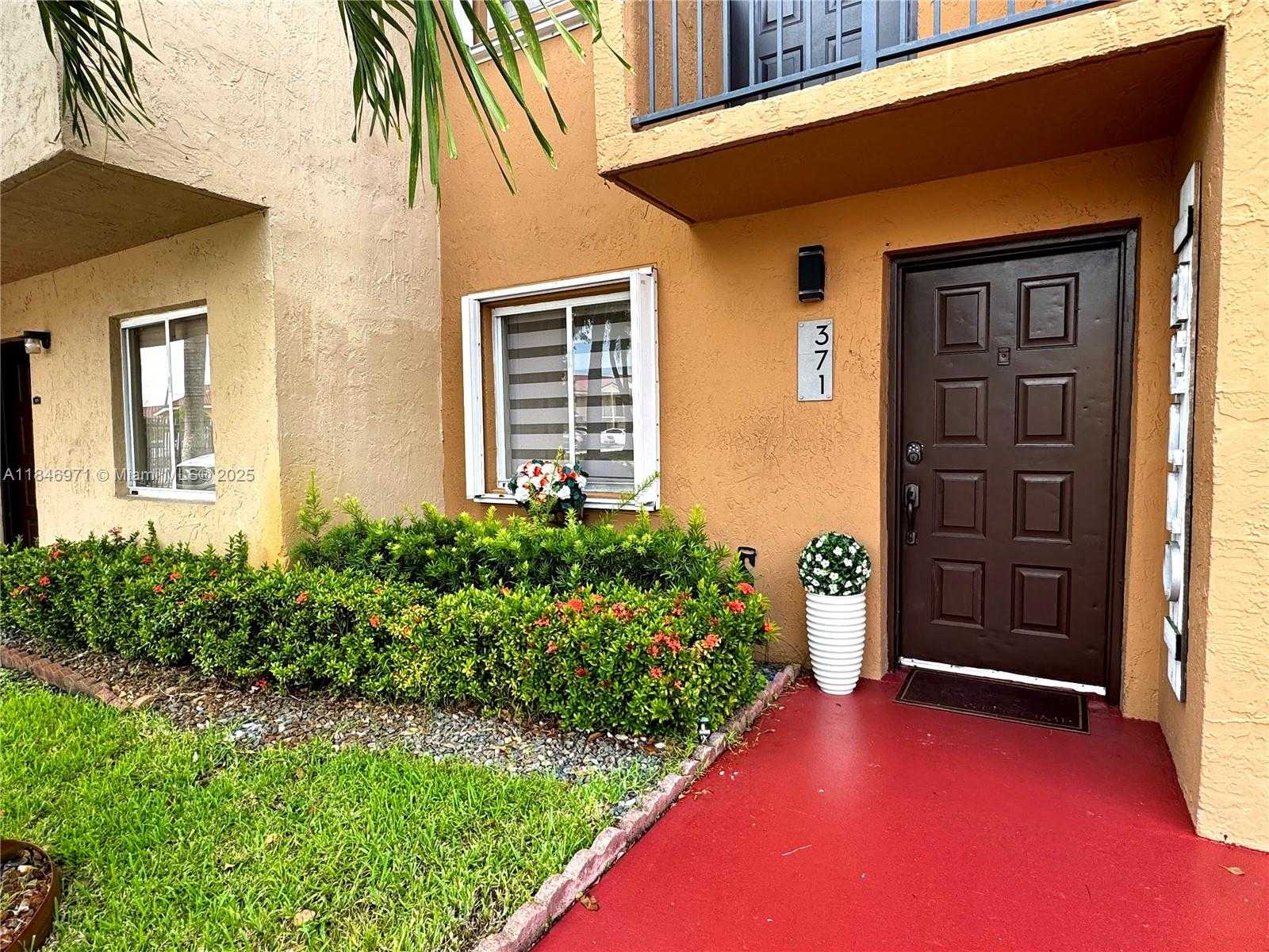 Small Image of 541 NORTH WEST 82ND CT #371, Miami Number 3