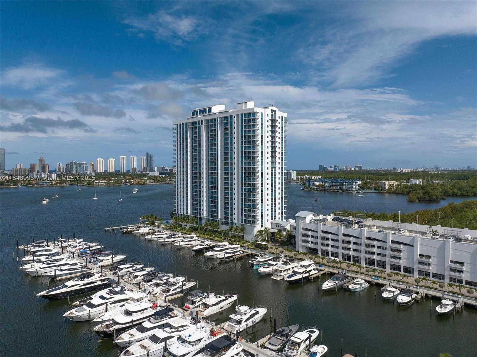 Small Image of 17111 BISCAYNE BLVD #207, North Miami Beach Number 49
