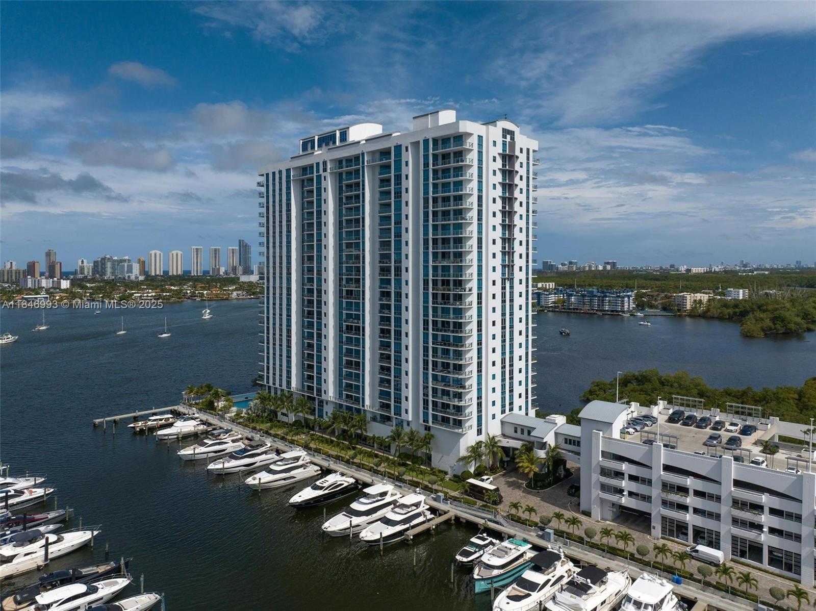 Small Image of 17111 BISCAYNE BLVD #207, North Miami Beach Number 52