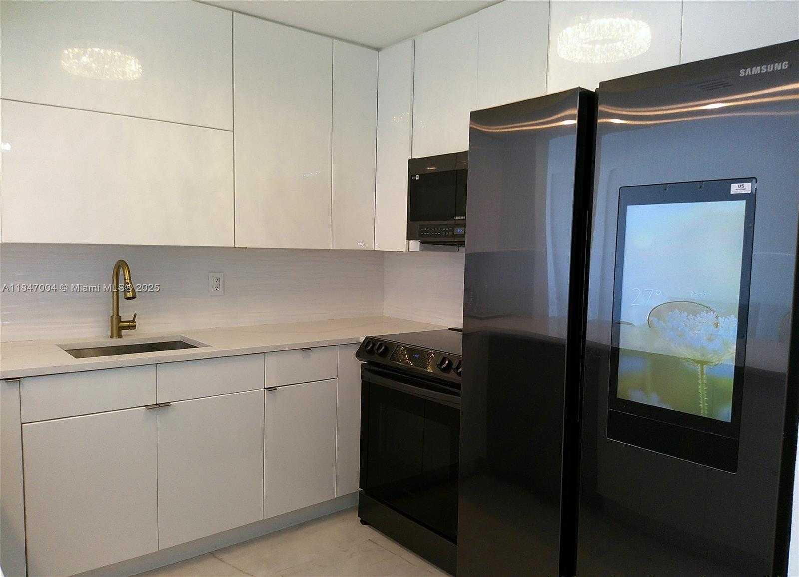 Small Image of 2017 SOUTH OCEAN DR #1206, Hallandale Beach Number 10