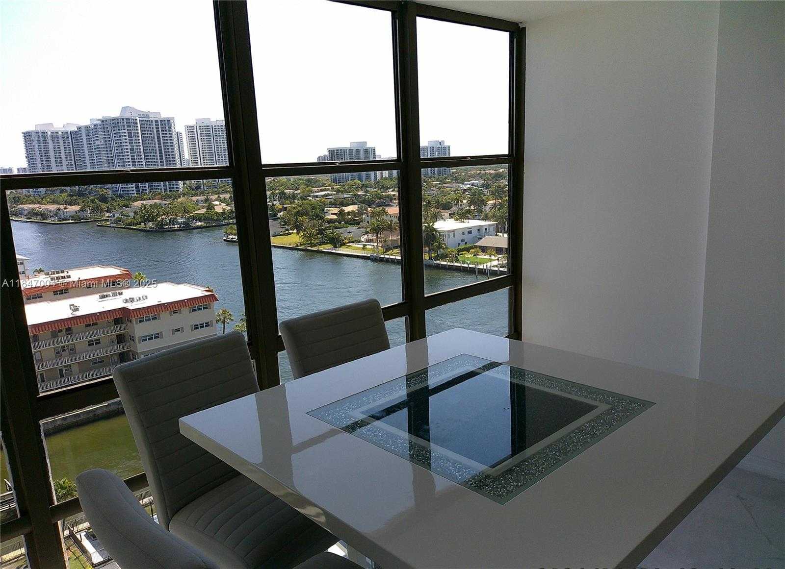 Small Image of 2017 SOUTH OCEAN DR #1206, Hallandale Beach Number 17