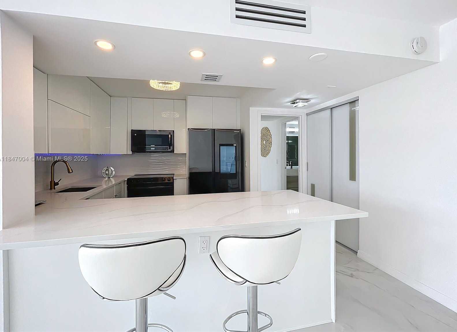 Small Image of 2017 SOUTH OCEAN DR #1206, Hallandale Beach Number 19