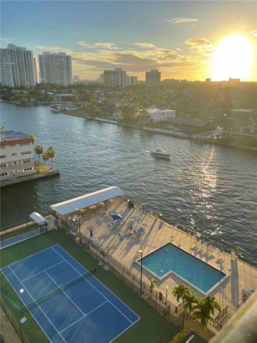 Small Image of 2017 SOUTH OCEAN DR #1206, Hallandale Beach Number 43