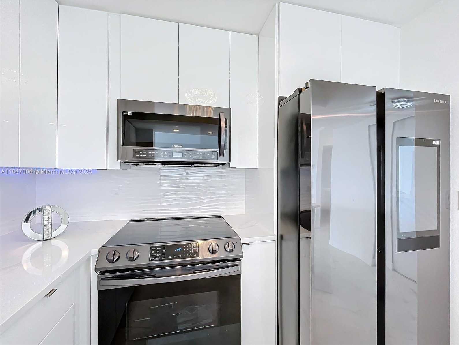 Small Image of 2017 SOUTH OCEAN DR #1206, Hallandale Beach Number 9