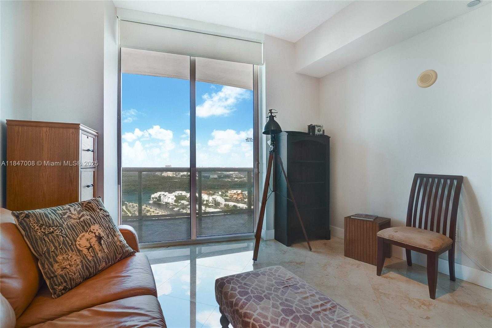 Small Image of 15901 COLLINS AVE #2805, Sunny Isles Beach Number 10