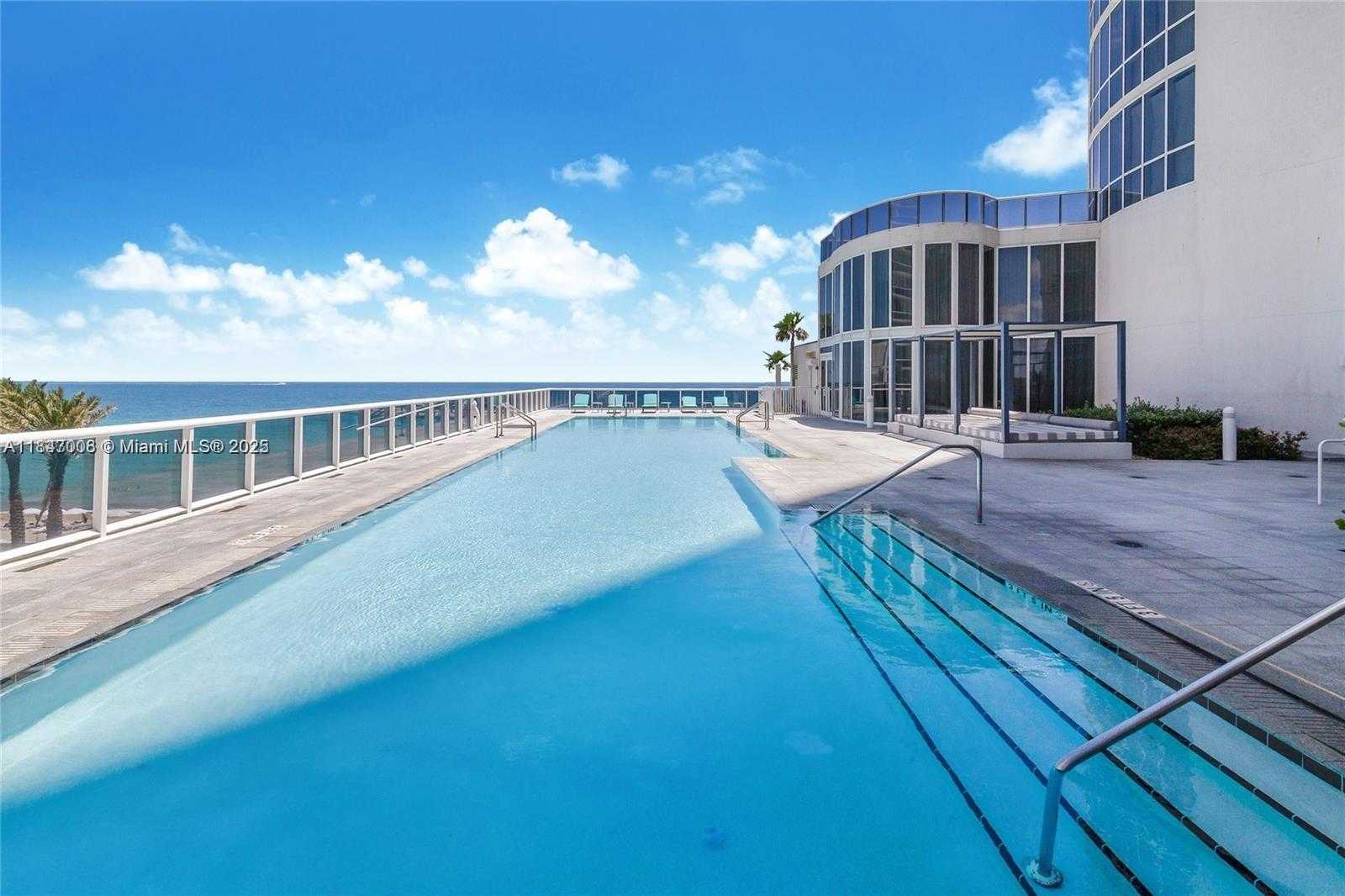 Small Image of 15901 COLLINS AVE #2805, Sunny Isles Beach Number 16