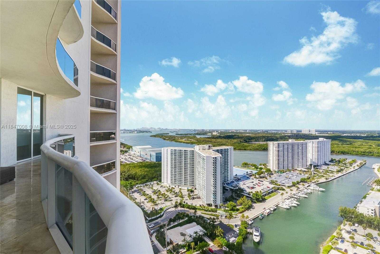 Small Image of 15901 COLLINS AVE #2805, Sunny Isles Beach Number 3
