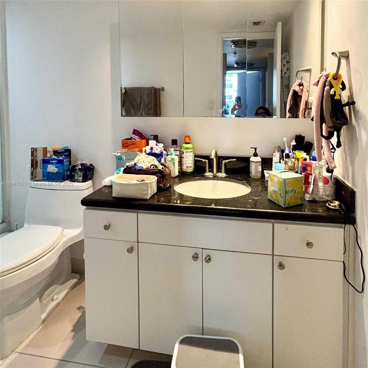 Small Image of 2401 COLLINS AVE #1209, Miami Beach Number 7