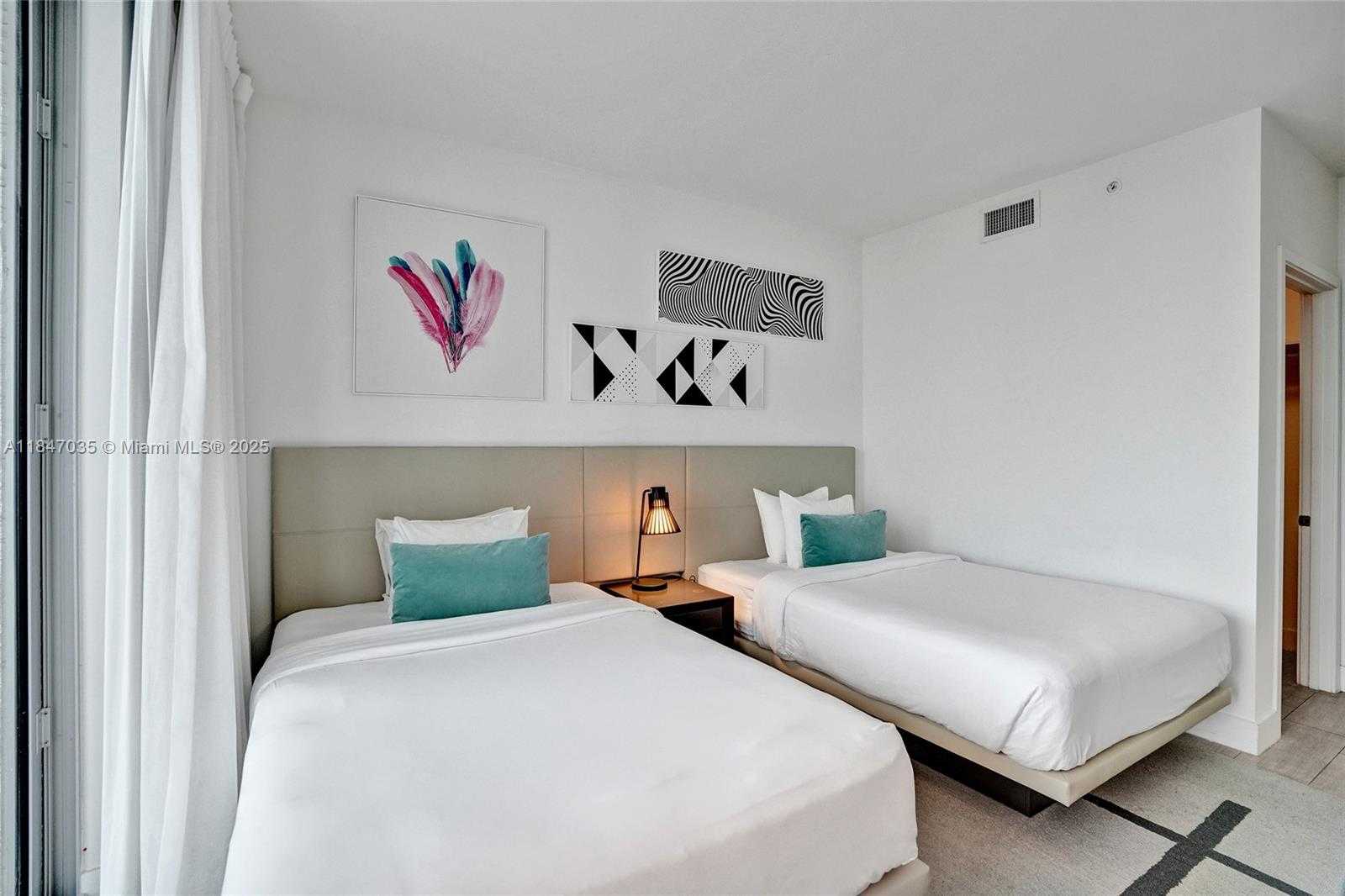 Small Image of 4010 SOUTH OCEAN DR #R908, Hollywood Number 31