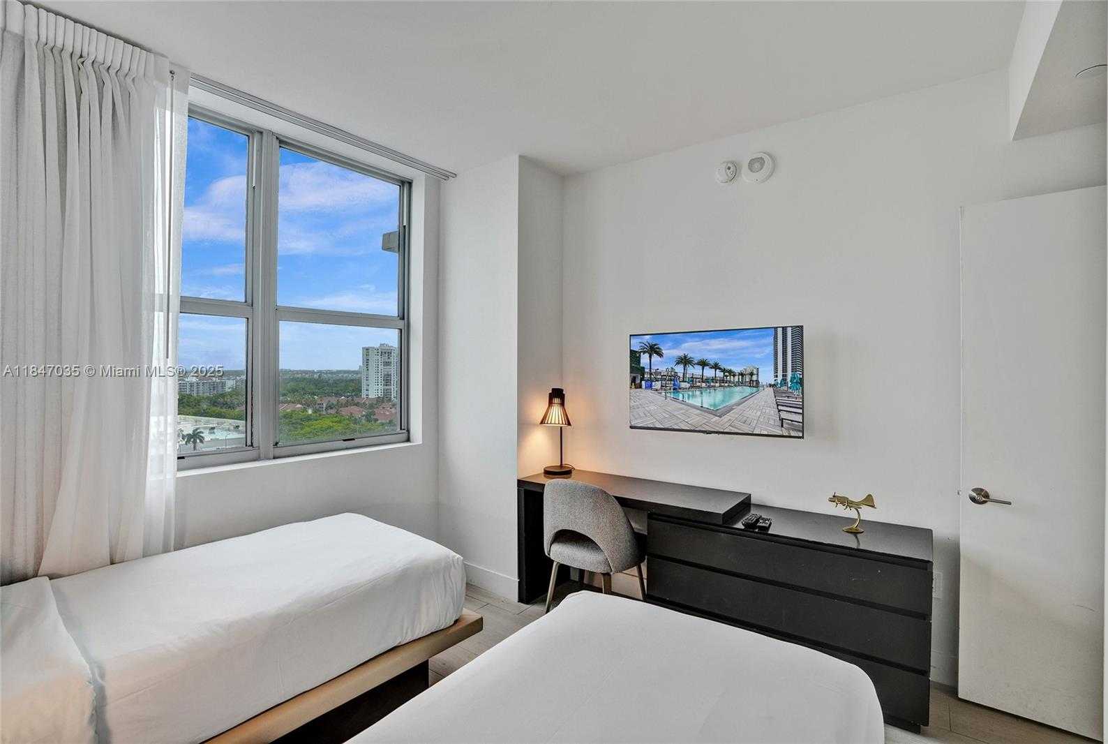 Small Image of 4010 SOUTH OCEAN DR #R908, Hollywood Number 39