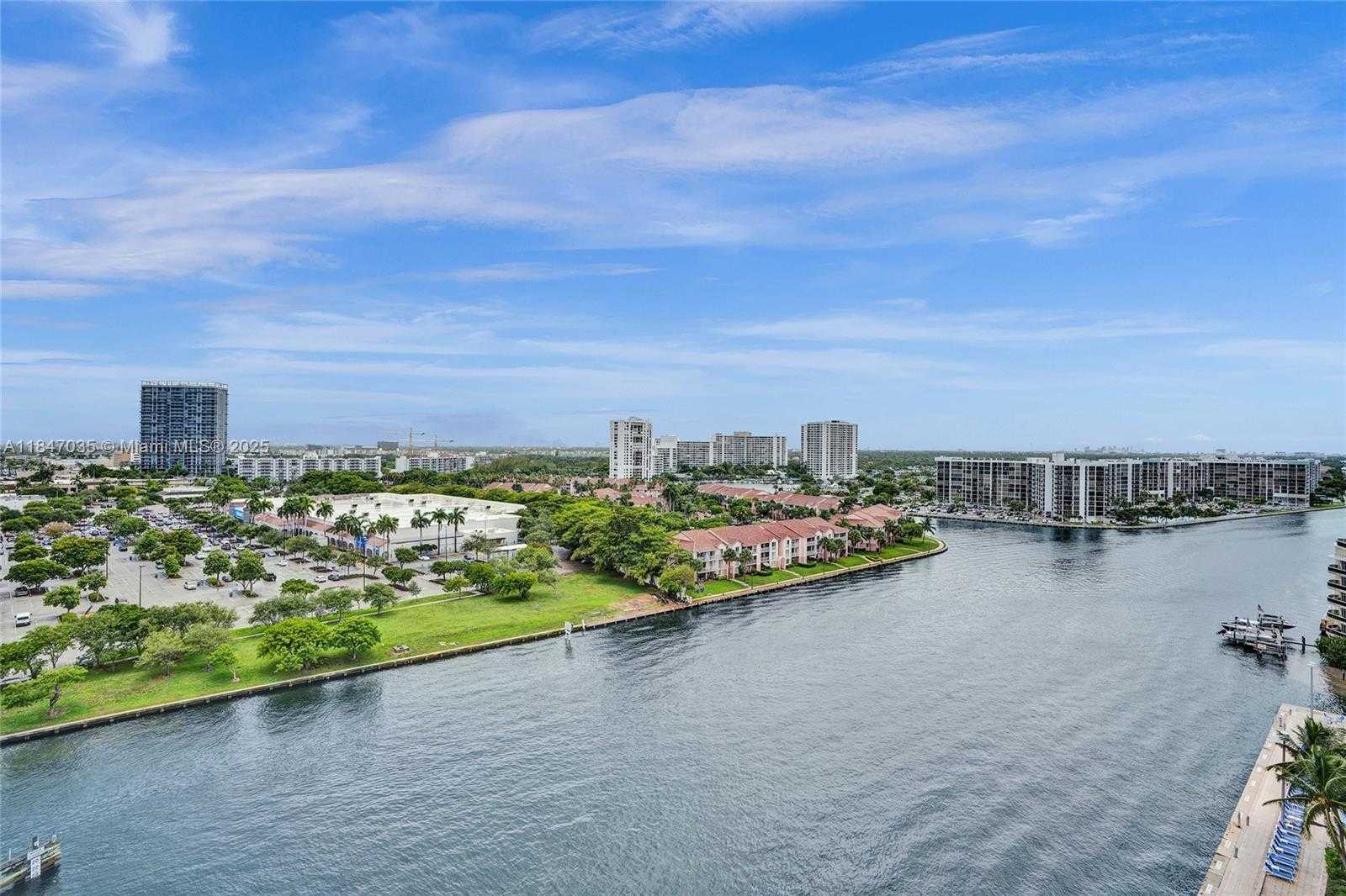 Small Image of 4010 SOUTH OCEAN DR #R908, Hollywood Number 4