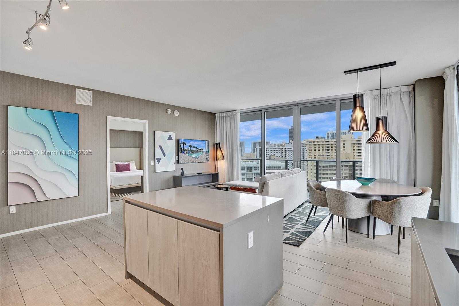 Small Image of 4010 SOUTH OCEAN DR #R908, Hollywood Number 9