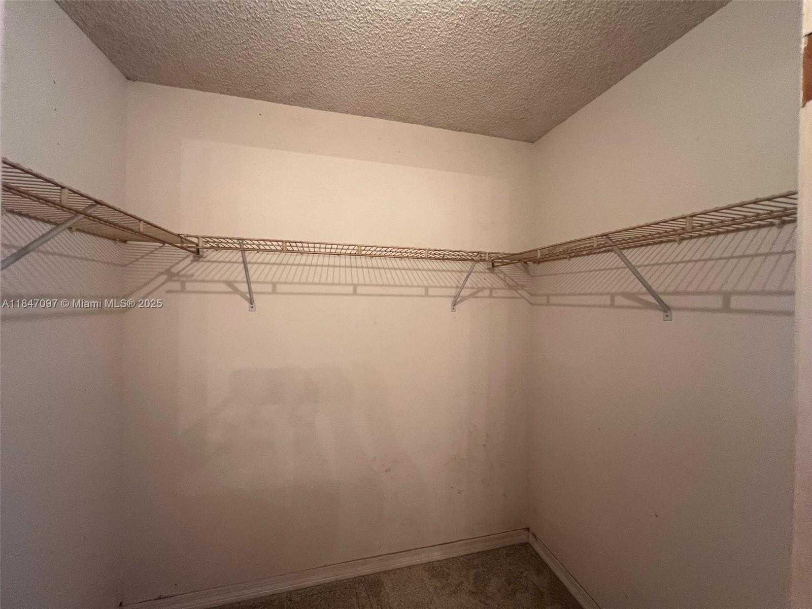 Small Image of 840 Independence Dr, Homestead, FL 33034, USA Number 20