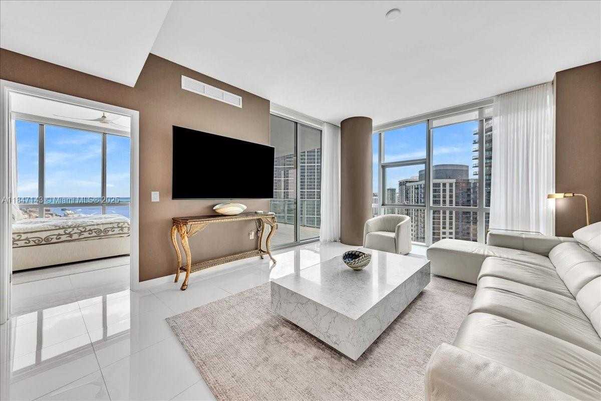 Small Image of 851 NORTH EAST 1ST AVE #3711, Miami Number 2