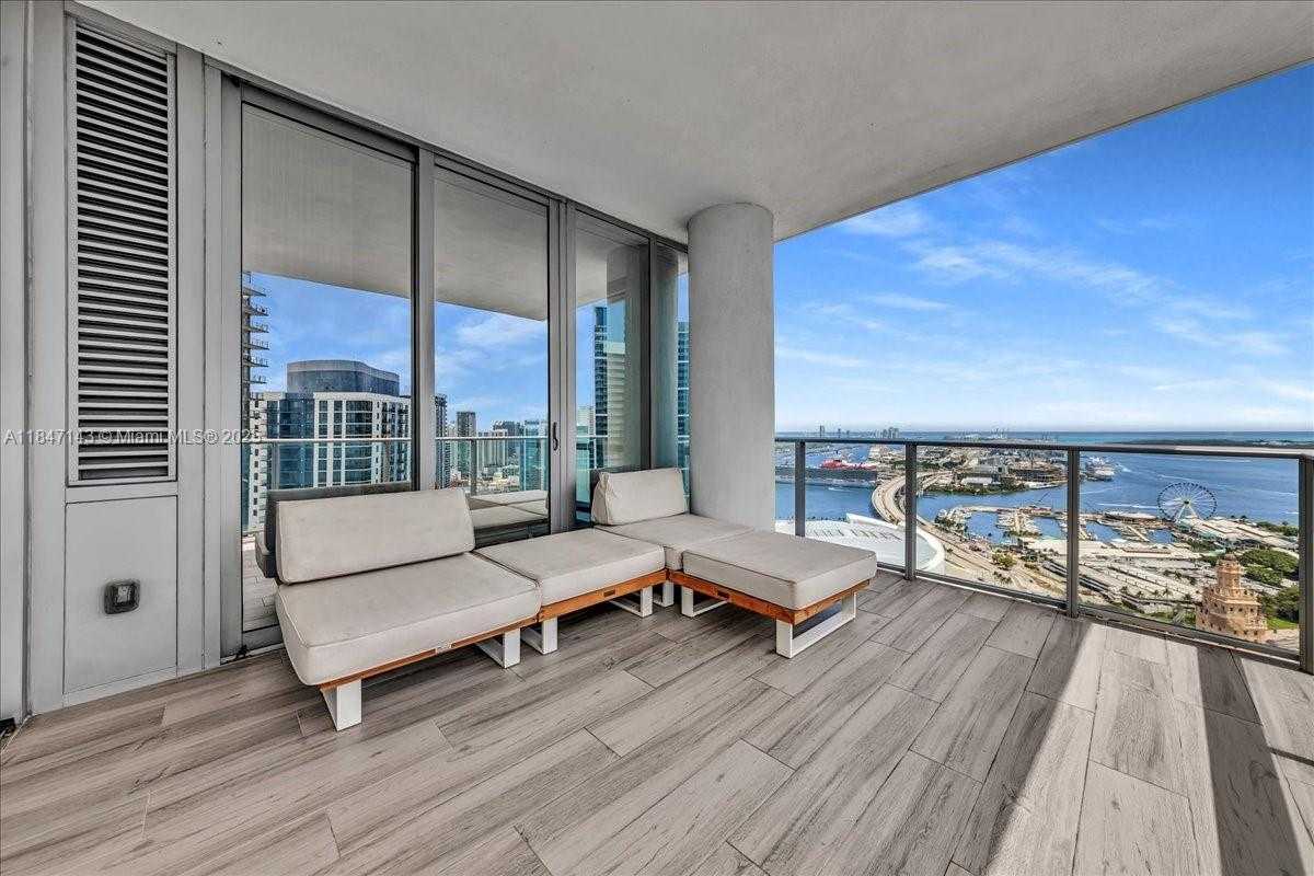Small Image of 851 NORTH EAST 1ST AVE #3711, Miami Number 3