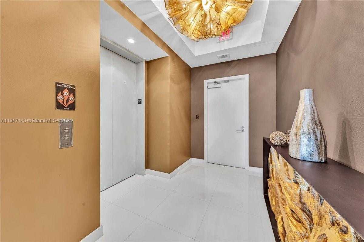 Small Image of 851 NORTH EAST 1ST AVE #3711, Miami Number 38