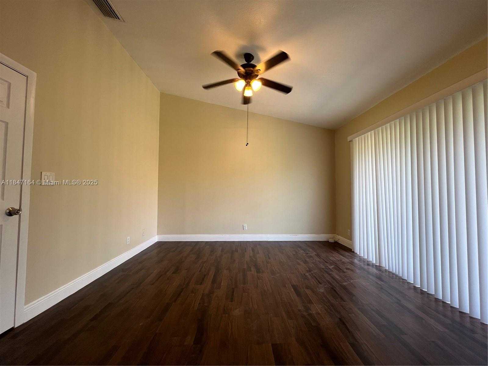 Small Image of 8016 NW 29th St, Sunrise, FL 33322, USA Number 6