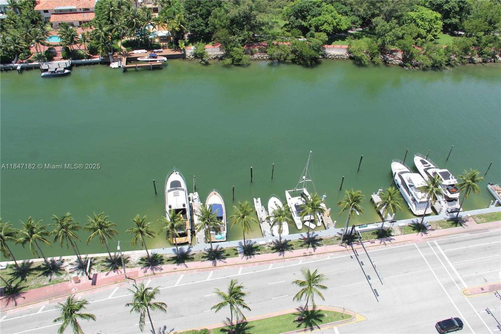 Small Image of 4401 COLLINS AVE #2315/2317, Miami Beach Number 43