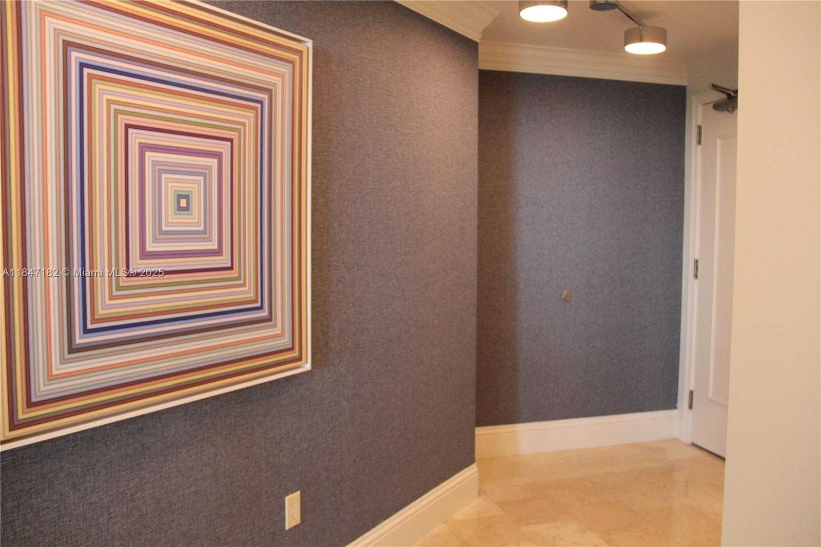 Small Image of 4401 COLLINS AVE #2315/2317, Miami Beach Number 45