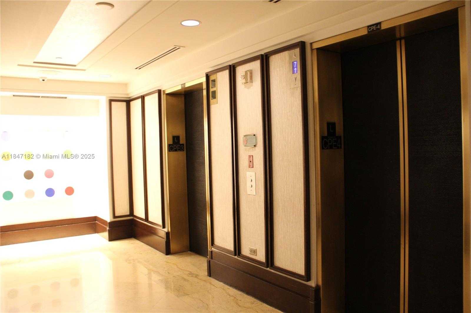 Small Image of 4401 COLLINS AVE #2315/2317, Miami Beach Number 50