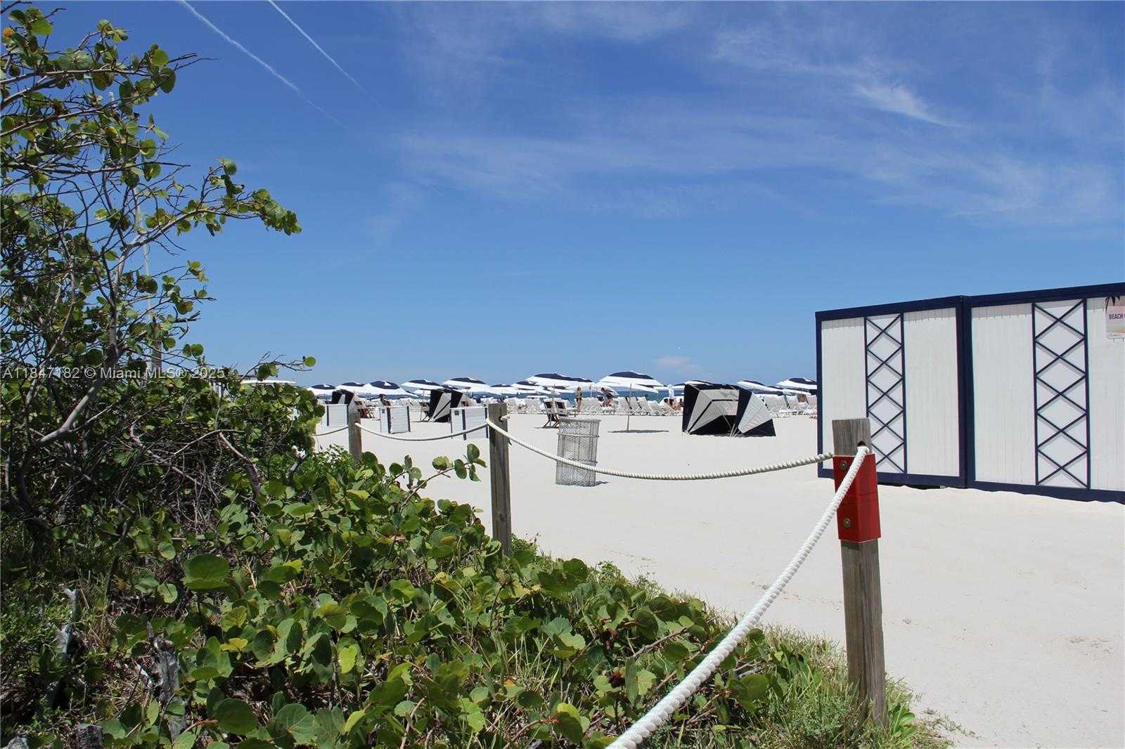 Small Image of 4401 COLLINS AVE #2315/2317, Miami Beach Number 56