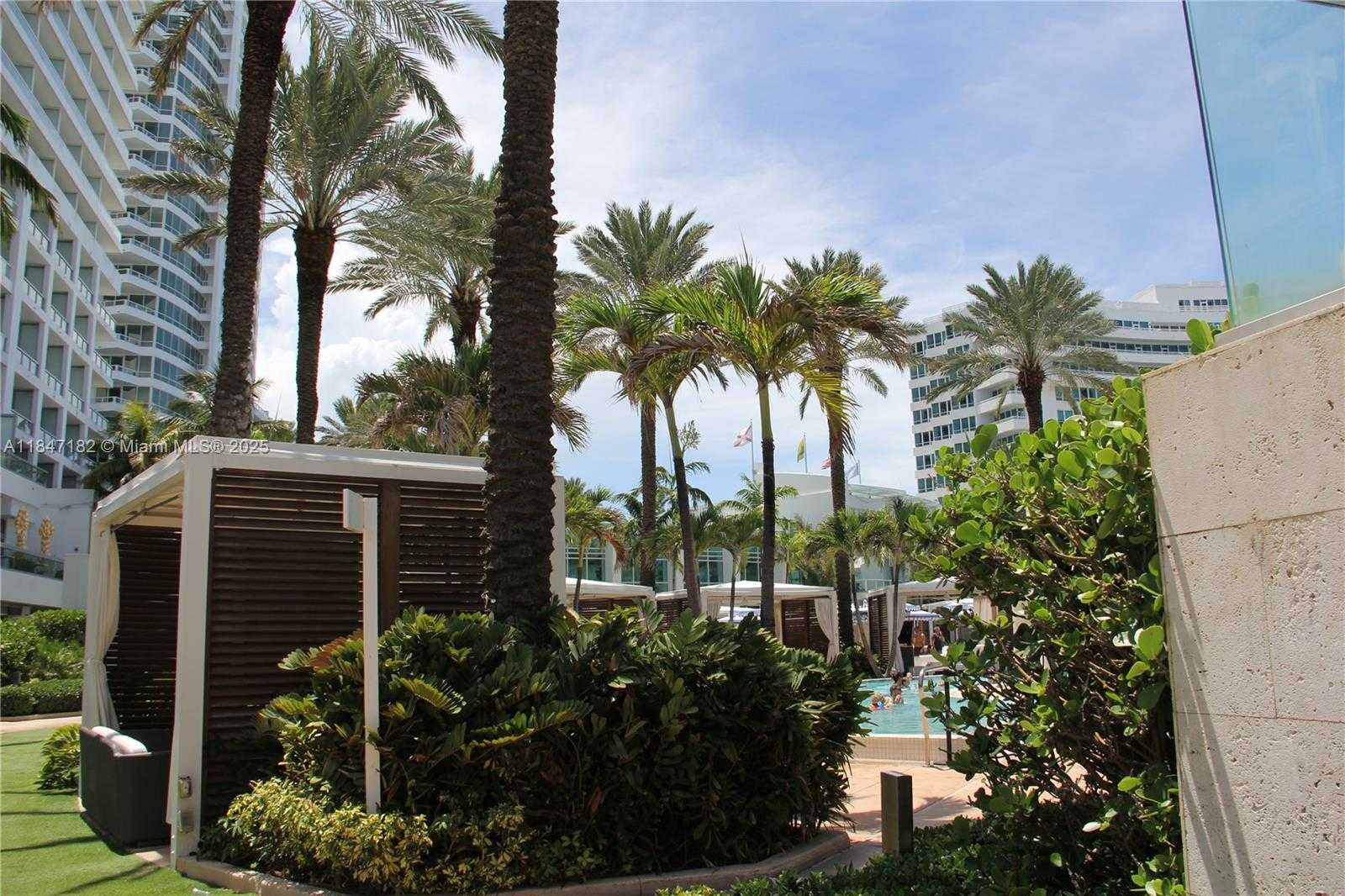 Small Image of 4401 COLLINS AVE #2315/2317, Miami Beach Number 61