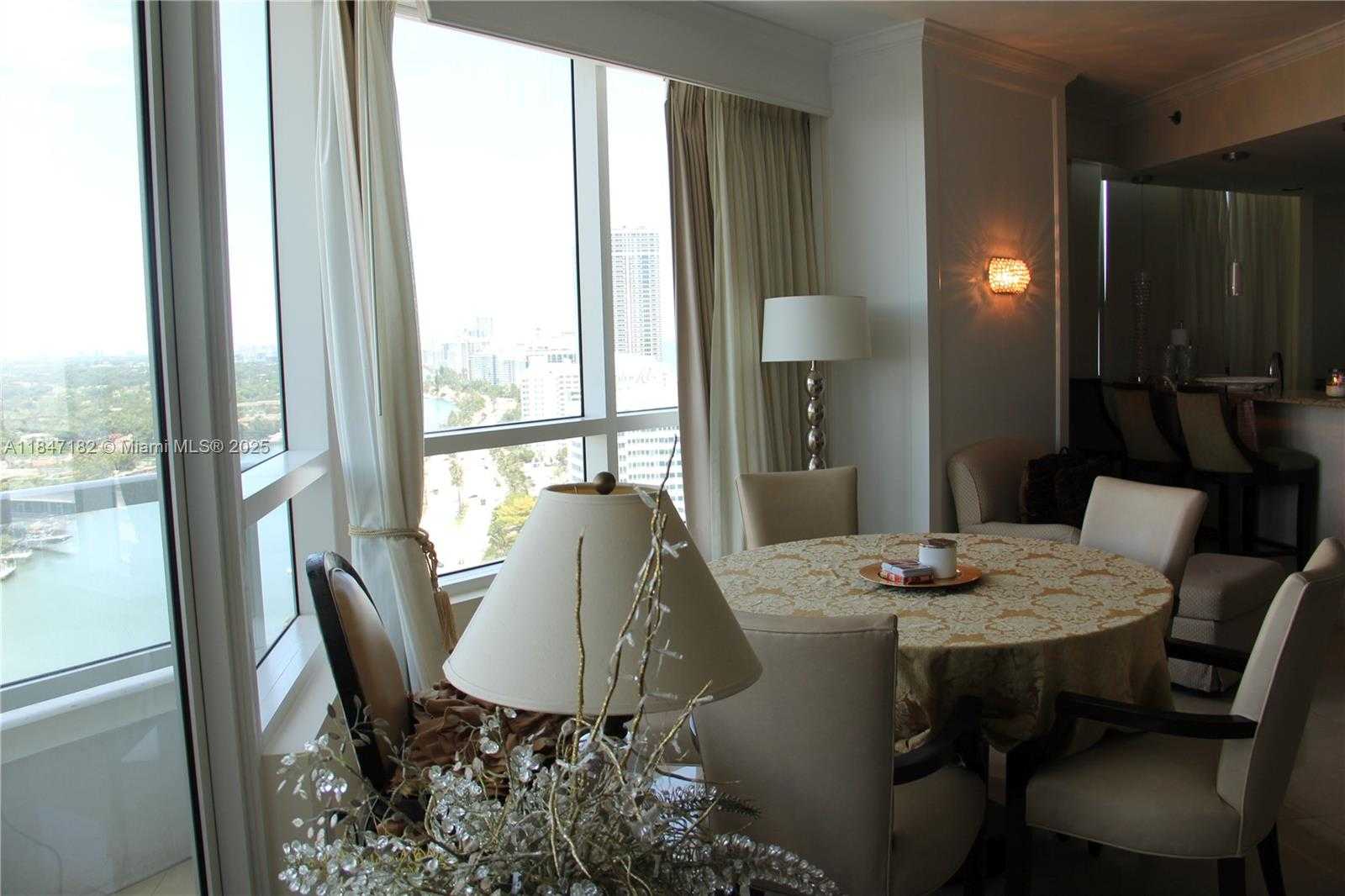 Small Image of 4401 COLLINS AVE #2315/2317, Miami Beach Number 7