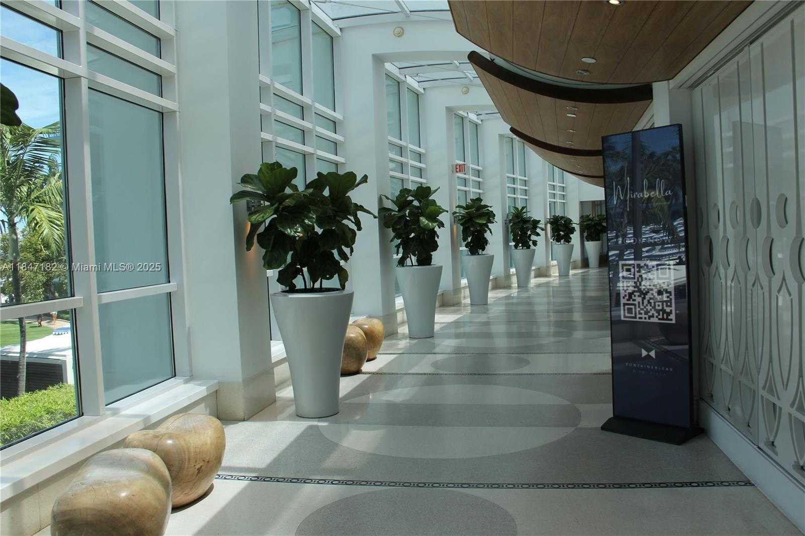 Small Image of 4401 COLLINS AVE #2315/2317, Miami Beach Number 70