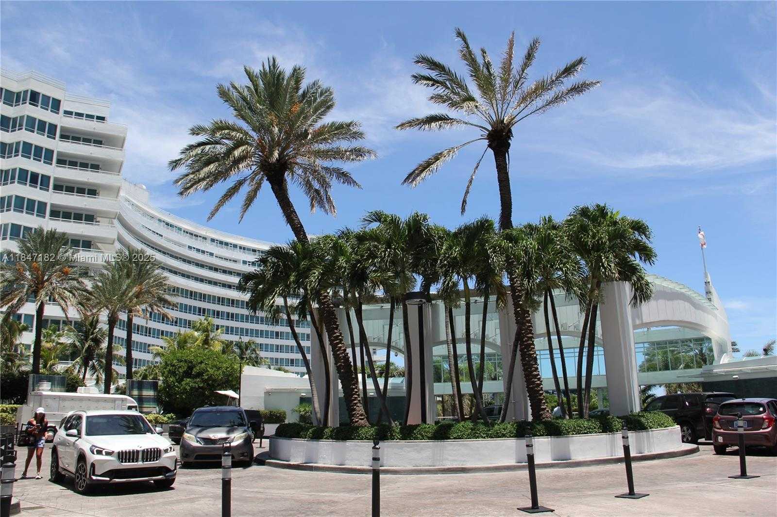 Small Image of 4401 COLLINS AVE #2315/2317, Miami Beach Number 94