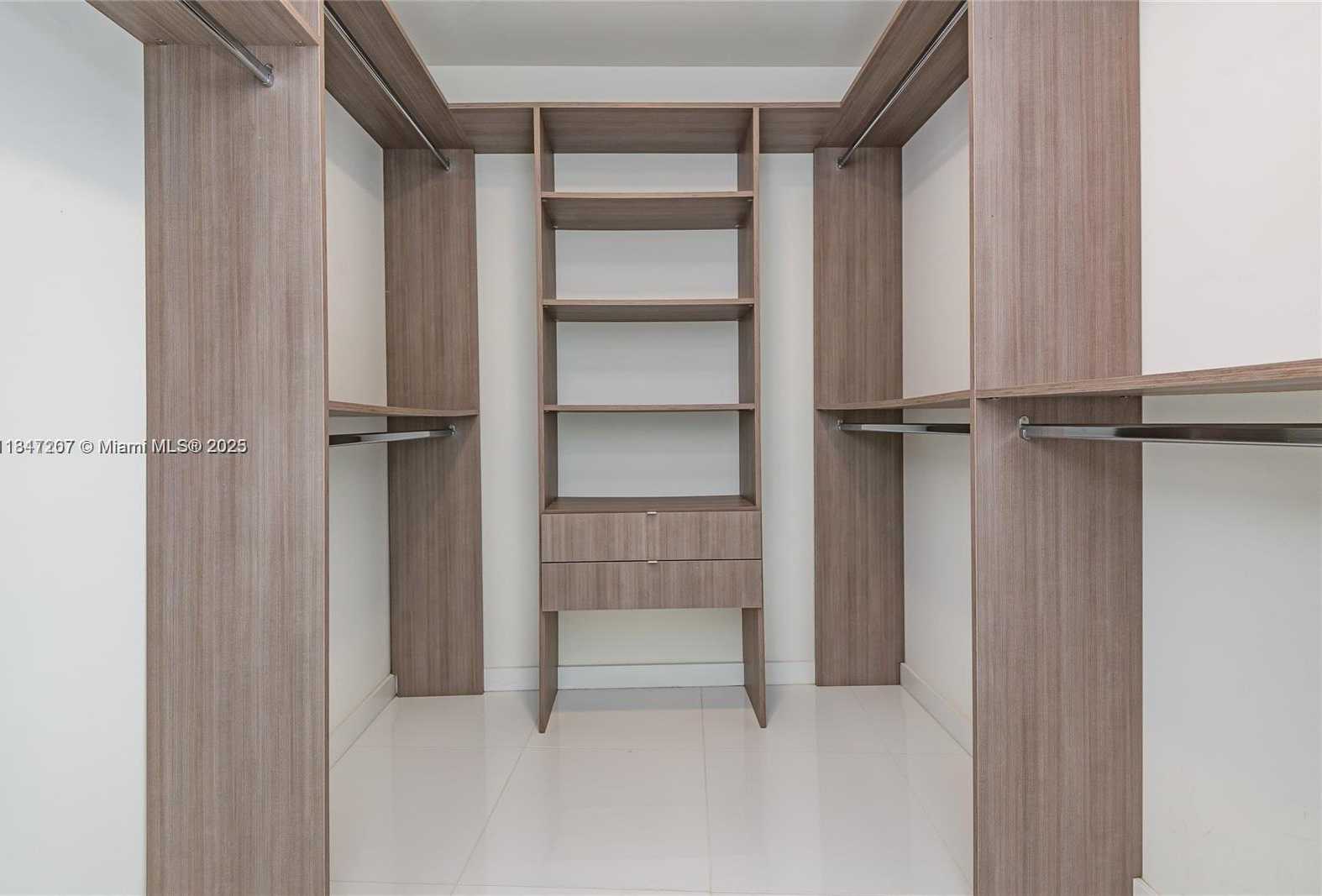 Small Image of 851 NORTH EAST 1ST AVE #2100, Miami Number 26