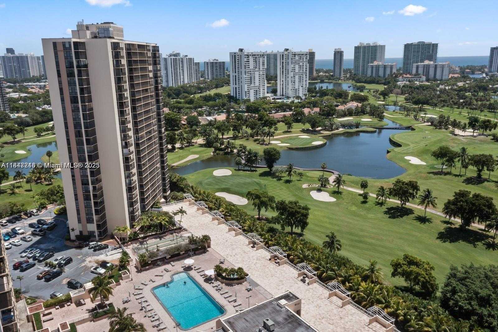 Small Image of 20379 WEST COUNTRY CLUB DR #2233, Aventura Number 3
