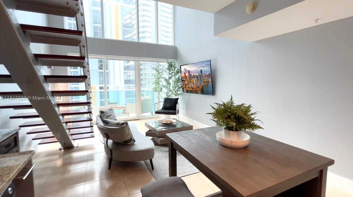 Small Image of 41 SOUTH EAST 5TH ST #1212, Miami Number 2