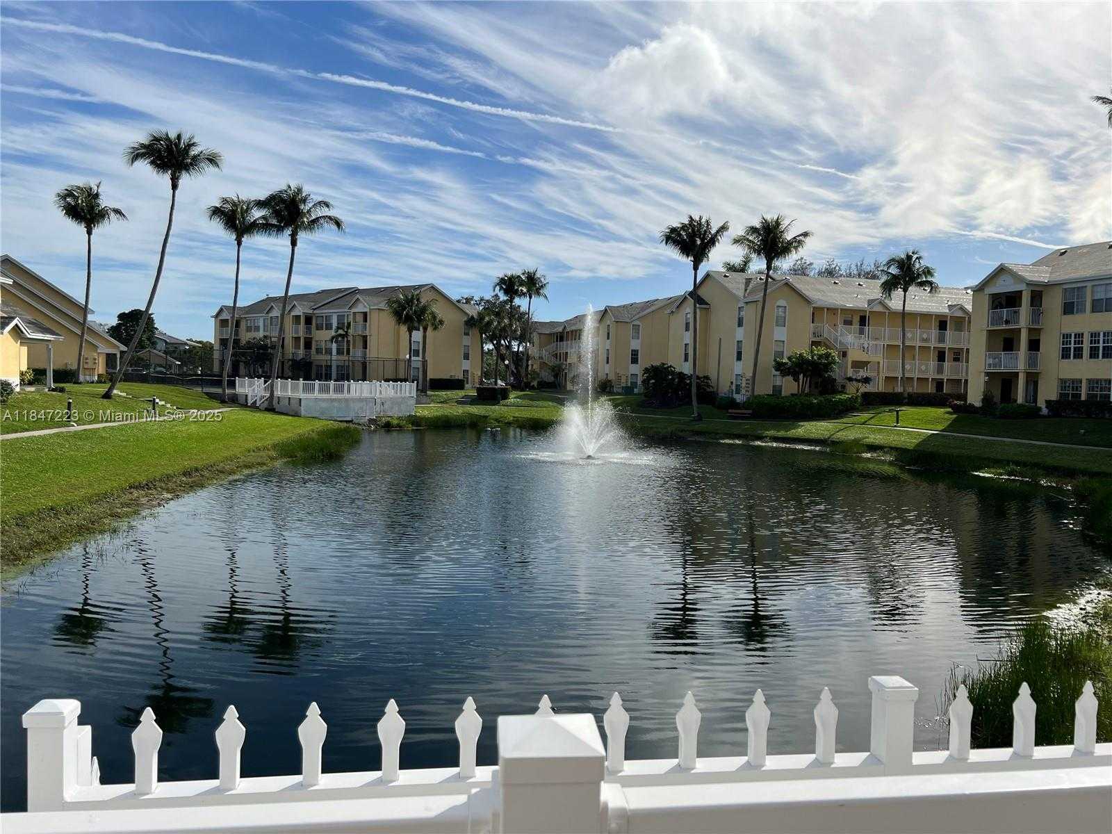Small Image of 6292 LA COSTA DR #C, Boca Raton Number 12