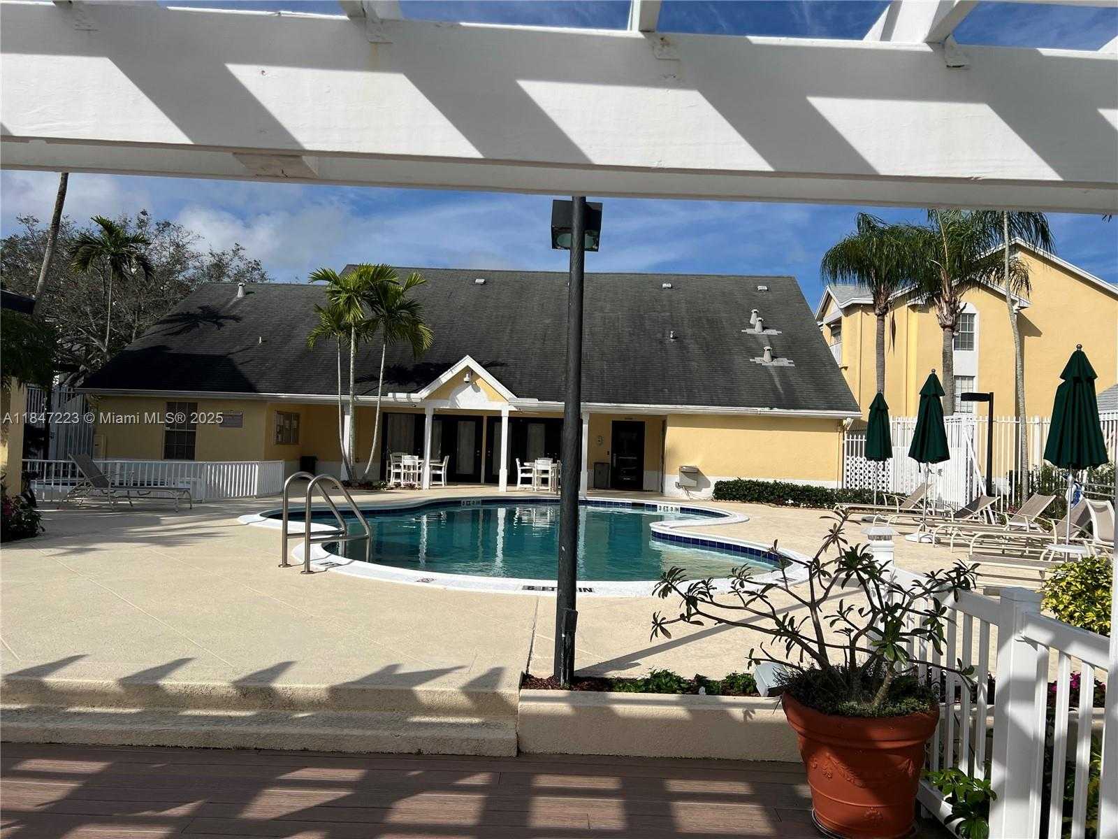Small Image of 6292 LA COSTA DR #C, Boca Raton Number 13