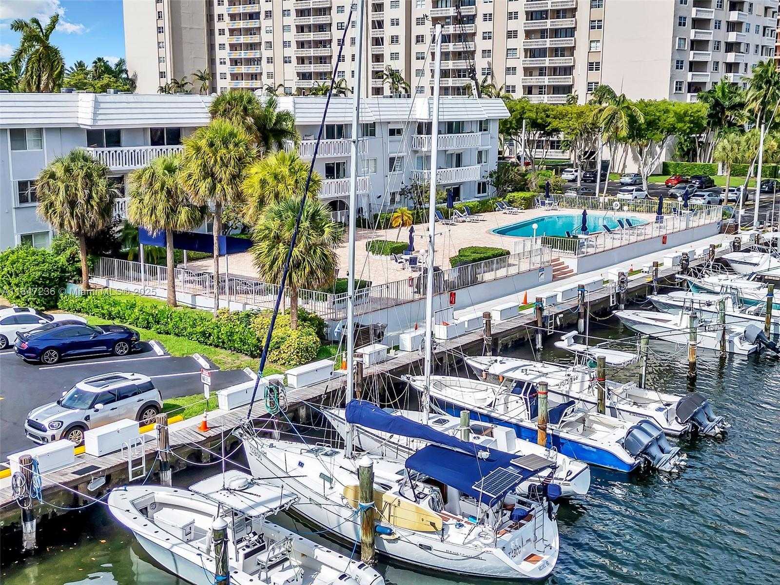 Small Image of 100 EDGEWATER DR #240, Coral Gables Number 26