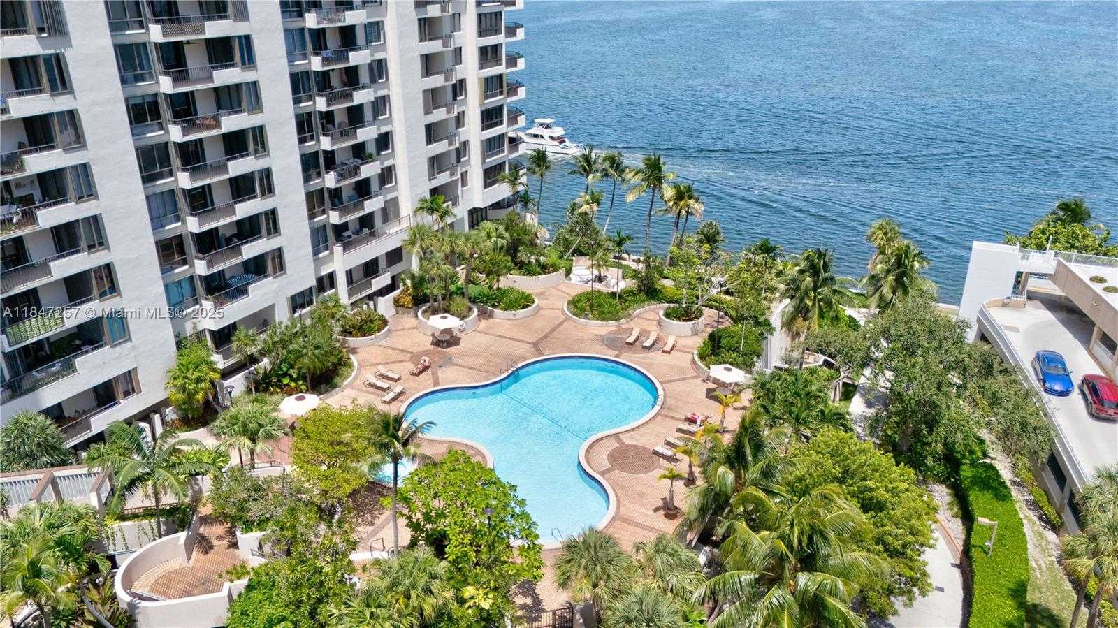 Small Image of 520 BRICKELL KEY DR #A619, Miami Number 16