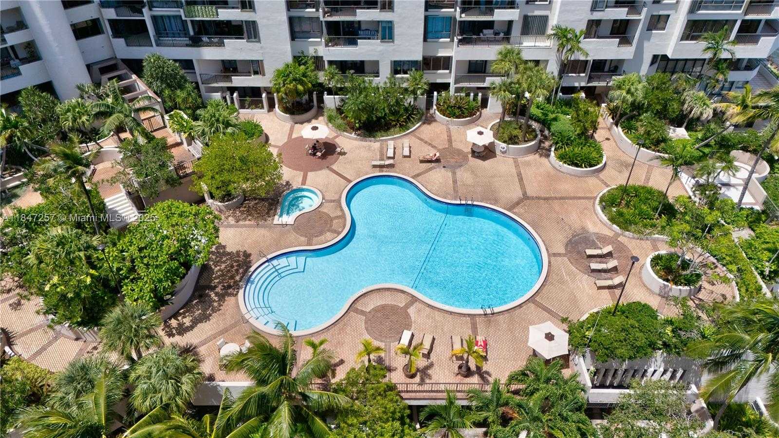 Small Image of 520 BRICKELL KEY DR #A619, Miami Number 17