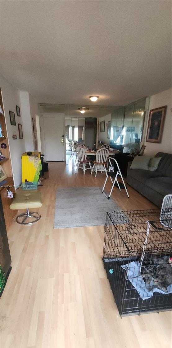Small Image of 3850 WASHINGTON ST #314, Hollywood Number 12