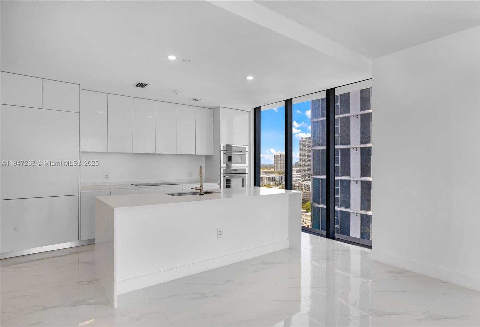 Small Image of 700 NORTH EAST 24TH ST #2101, Miami Number 18